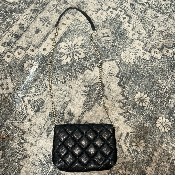 Kate Spade Black Quilted Crossbody Bag with Gold Accents - Picture 3 of 7
